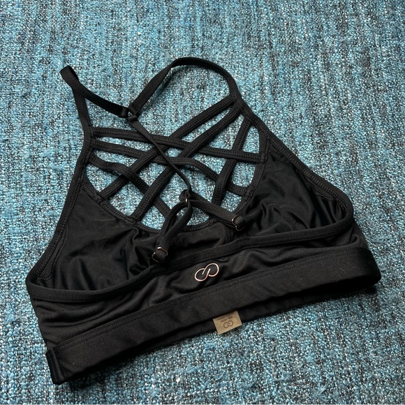 Calia by Carrie Underwood Strappy Neck Sports Bra in Black - Picture 3 of 6